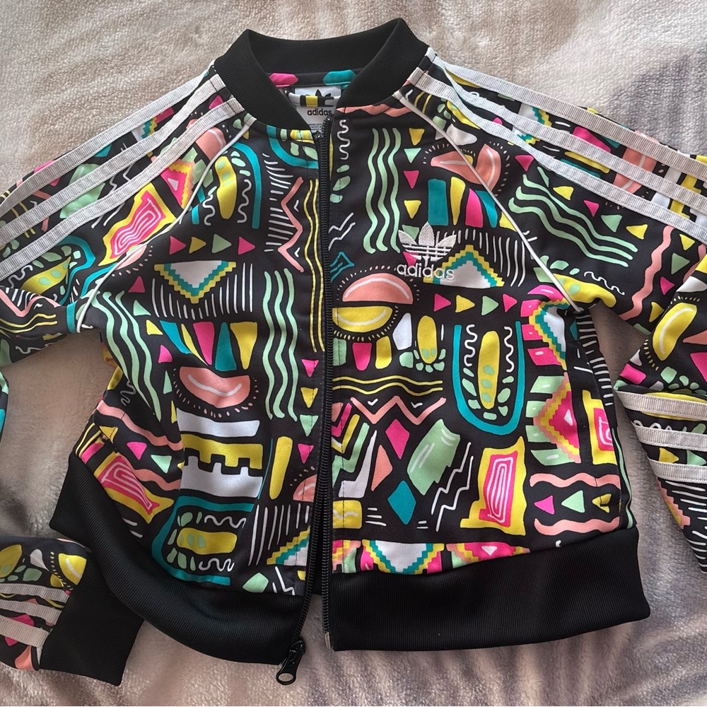Addidas girl vest 5/6 years